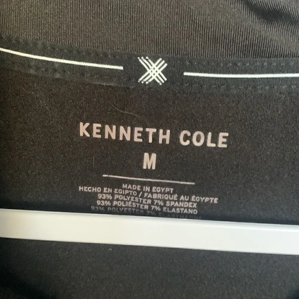 Kenneth Cole quarter zip pullover, size M.